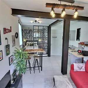 Appartamento Centre-ville Avec Terrasse Indus, Vannes